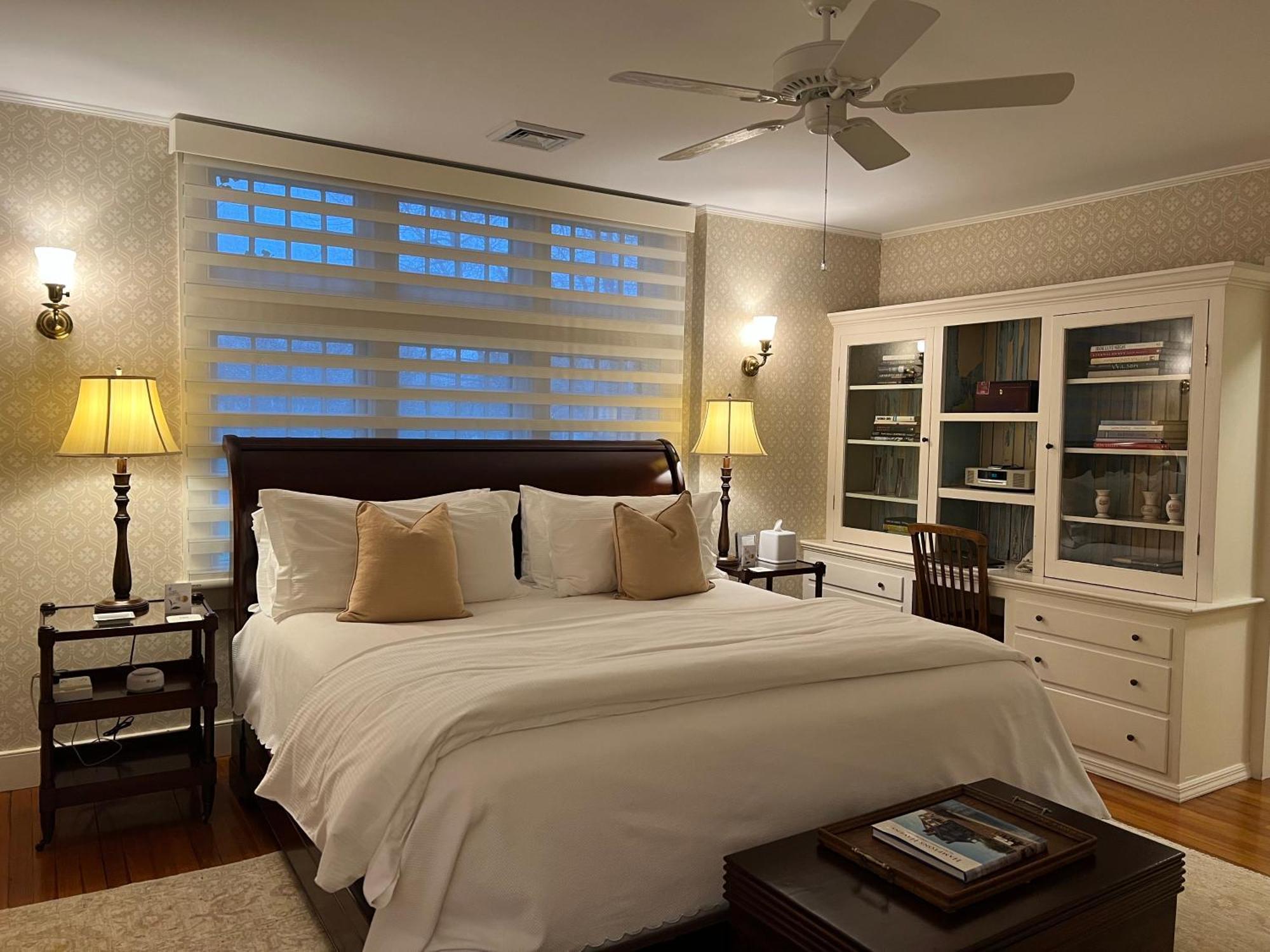 이스트햄프턴 The Baker House 1650 B&B 객실 사진